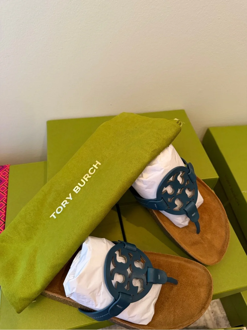 Tory Burch details calfskin